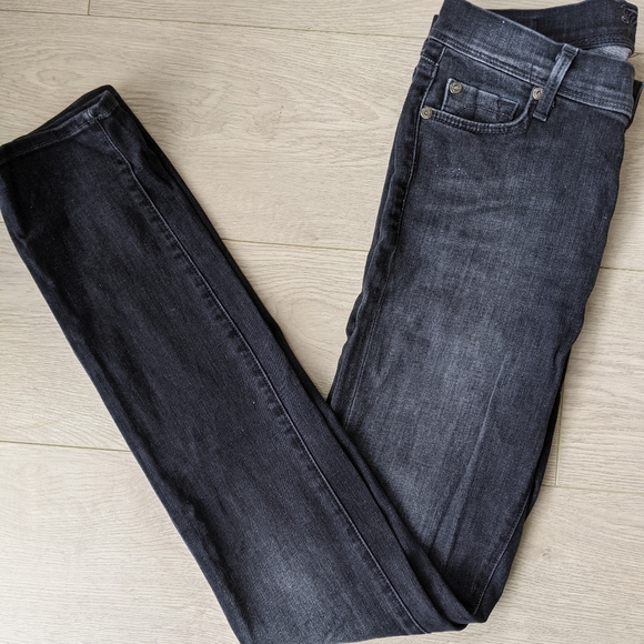 Fidelity (Aritzia) Denim - 29 - Picture 2 of 3